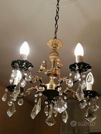 Lampadario a gocce antico