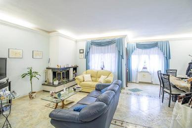 VILLA A SCHIERA A RIETI