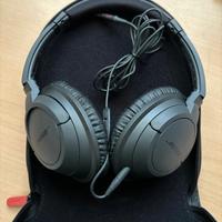 Bose cuffie NERE soundtrue on ear