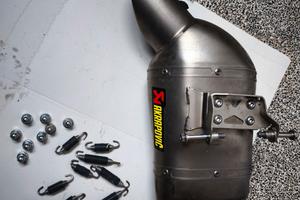 Scarico Akrapovic per CB650R