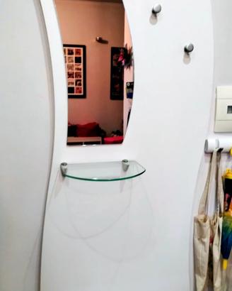 Pannello ingresso: specchio mensola e appendiabiti