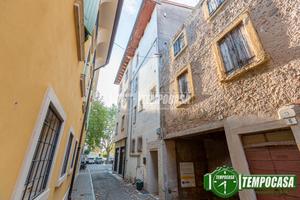 Immobile da ristrutturare nel centro di Bussolengo