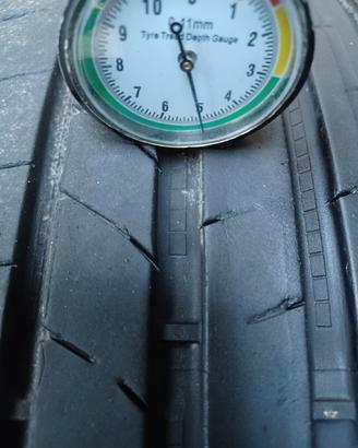 2 Gomme 215/50-18 Goodyear F1 Asymmetric 5