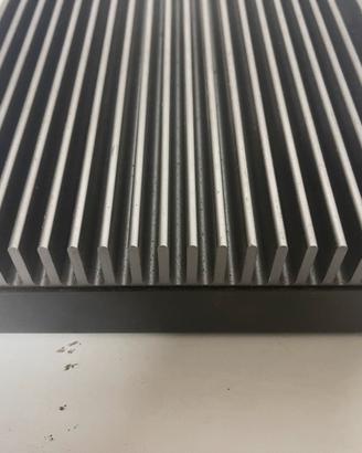 Amplificatore soundstream