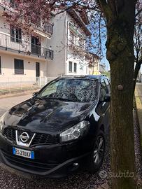 Nissan qashqai 2013 2+