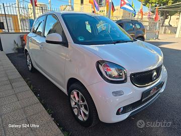 Smart ForFour 70 1.0 Youngster