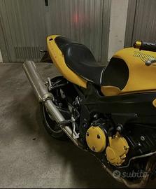 Triumph speed four