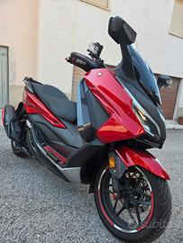 Honda forza 350 2023
