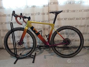 Gravel3T in carbonio mis.M