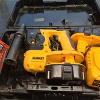 Trapano demolitore tassellatore Dewalt Batterie