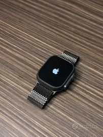 Apple Watch Ultra 2 Titanio Nero Maglia Milanese