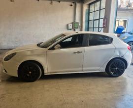 ALFA ROMEO Giulietta (2010-21) - 2010