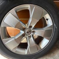 Pneumatici e cerchi VOLVO XC 40