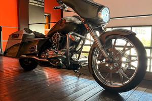 Harley Davidson Street Glide Bagger