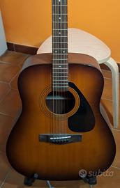 Chitarra acustica Yamaha f310