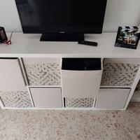 Mobiletto soggiorno Ikea Kallax porta oggetti o bi