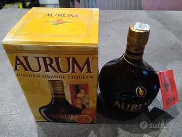 Bottiglia Aurum scatolato anni 80
