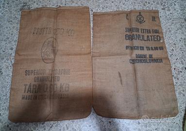 2 sacchi di juta