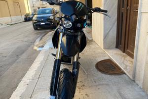 Honda HM CRM F125X - Motard 4t
