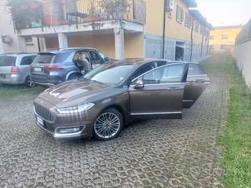 Ford Mondeo Vignale Top di Gamma