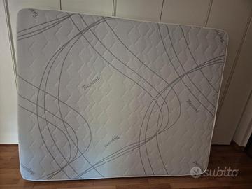 Letto Matrimoniale