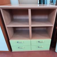 Libreria con cassetti
