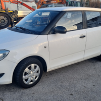 Skoda Fabia 1.2 benzina autocarro 4 posti - 2012