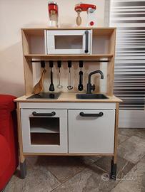Cucina Ikea bimbi+Frigo Hape