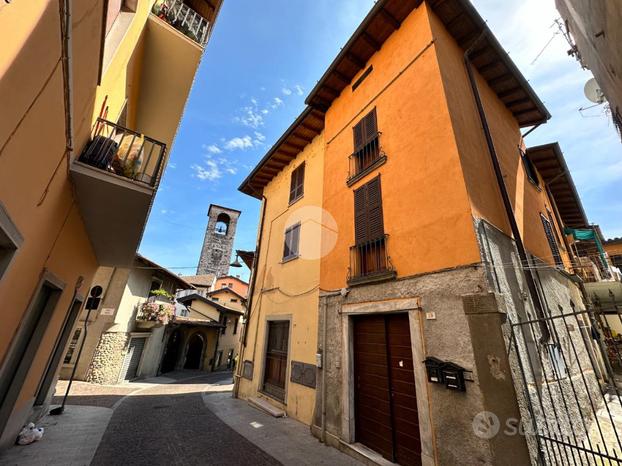 2 LOCALI A PALAZZOLO SULL'OGLIO