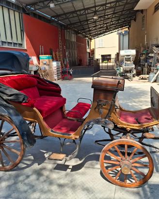 Carrozza d’epoca originale restaurabile