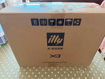 Macchinetta caffe illy x3