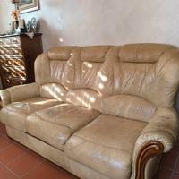 Divano in vera pelle stile toscano 