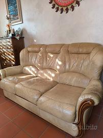 Divano in vera pelle stile toscano 