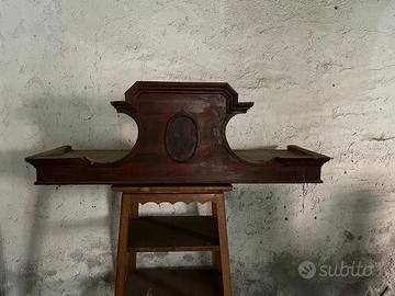 Testiera decorativa per armadio