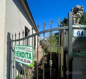 CASA INDIPENDENTE A VALENTANO