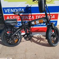 E-bike con 3 batterie, percorri fino a 150 chilome