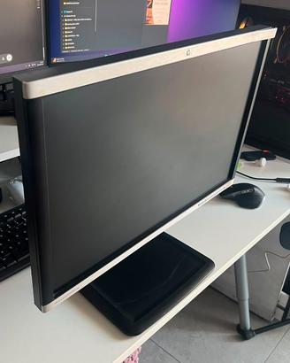 Monitor HP Compaq 22” – DisplayPort/DVI/V