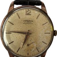 Orologio da polso Imperios con cinturino nero.