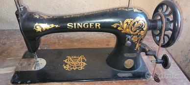 SINGER antica con supporto in ghisa