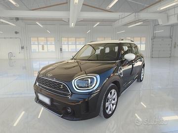 MINI COOPER SE COUNTRYMAN ALL4 BUSINESS AUTOM. 5 P