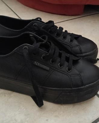 scarpe superga