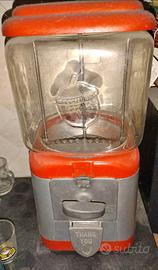 Distributore caramelle