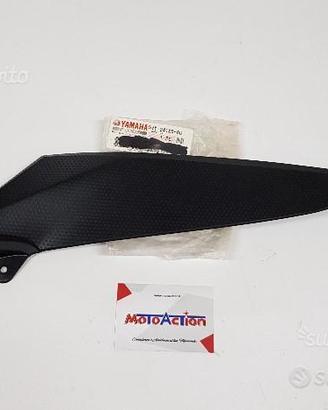 Fianchetto SX Yamaha R1 04 / 06