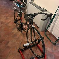 Bici da corsa Cervelo R3 con sistema Shimano Di2