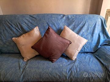 Set 3 Cuscini d'Arredo con Finitura Shantung lucid