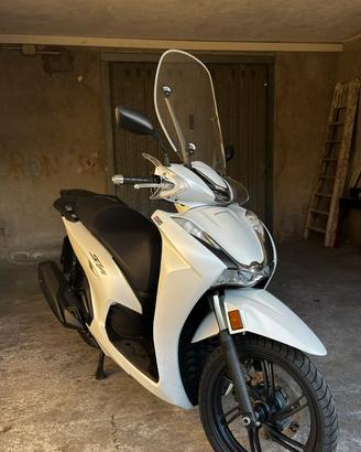 Honda SH 350 Bianco opaco