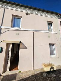 Appartamento di 82 m² con 5 locali a Polverigi