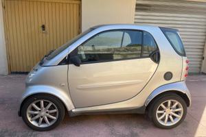Smart Fortwo Coupé Passion 700 – Anno 2005