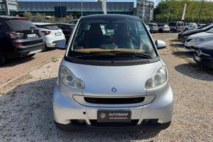 SMART - Fortwo - 1000 52 kW coupé limited two - NE