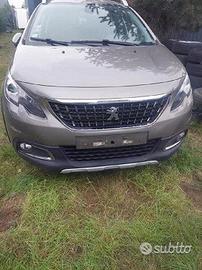 PEUGEOT 2008 i sollevatore completo cofano paraurt